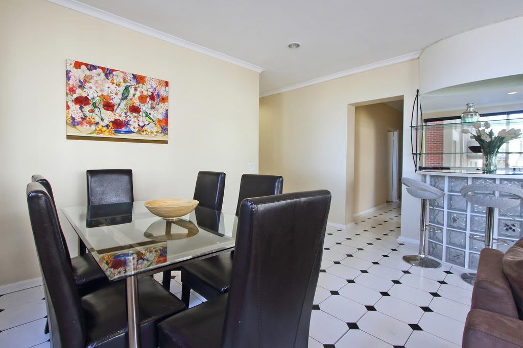 Berkeley Square Leilighet Cape Town Eksteriør bilde