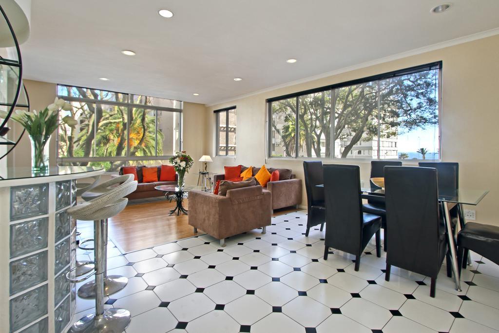 Berkeley Square Leilighet Cape Town Eksteriør bilde